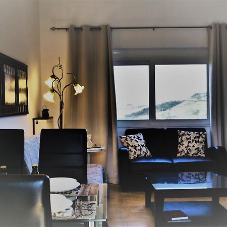 Thea Apartment Агия-Марина Экстерьер фото