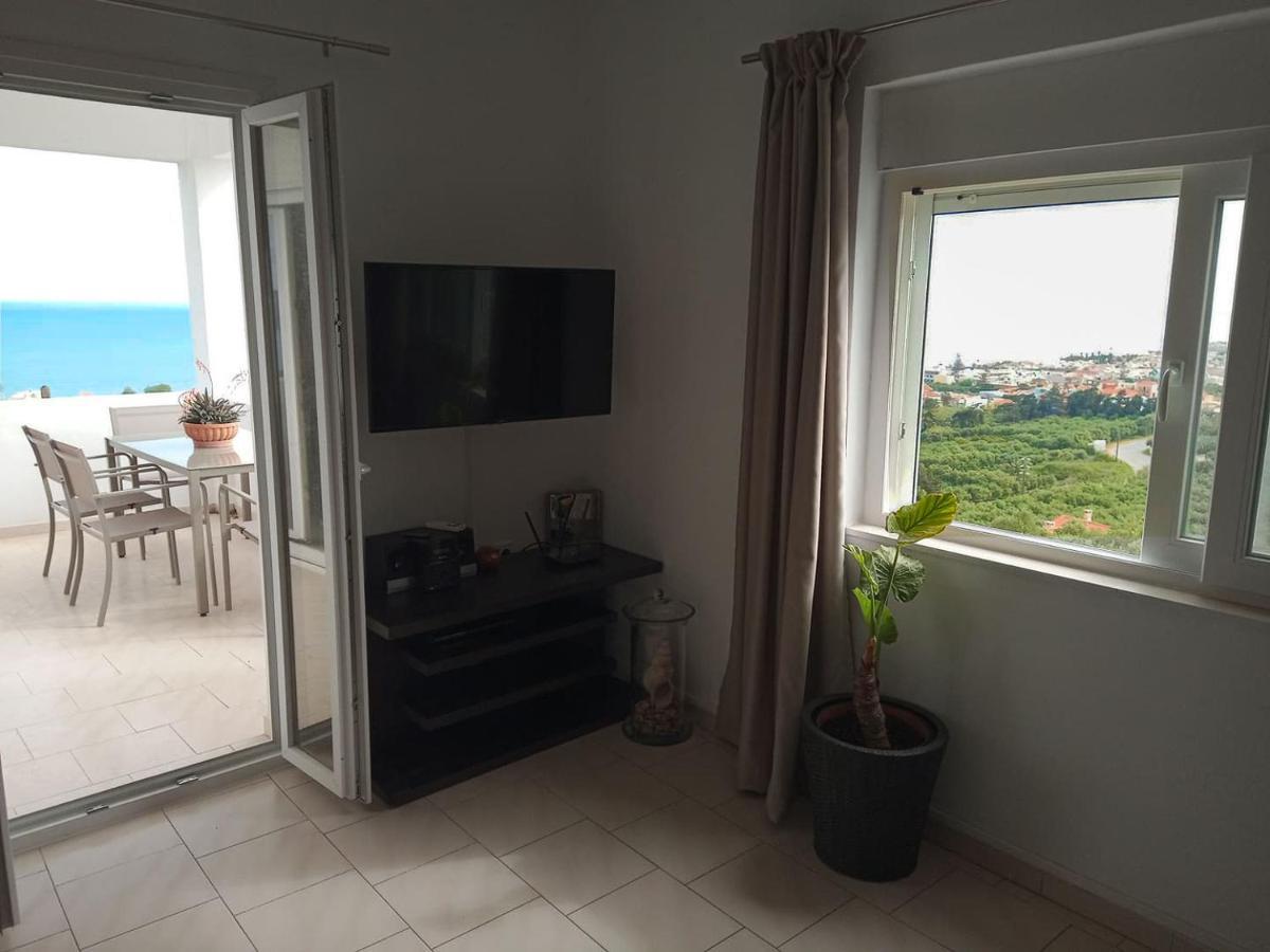 Thea Apartment Агия-Марина Экстерьер фото
