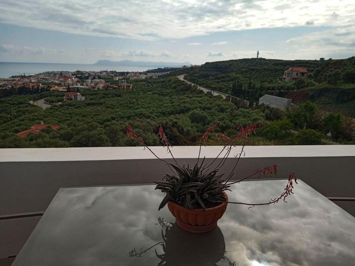 Thea Apartment Агия-Марина Экстерьер фото