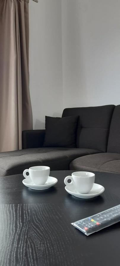 Thea Apartment Агия-Марина Экстерьер фото
